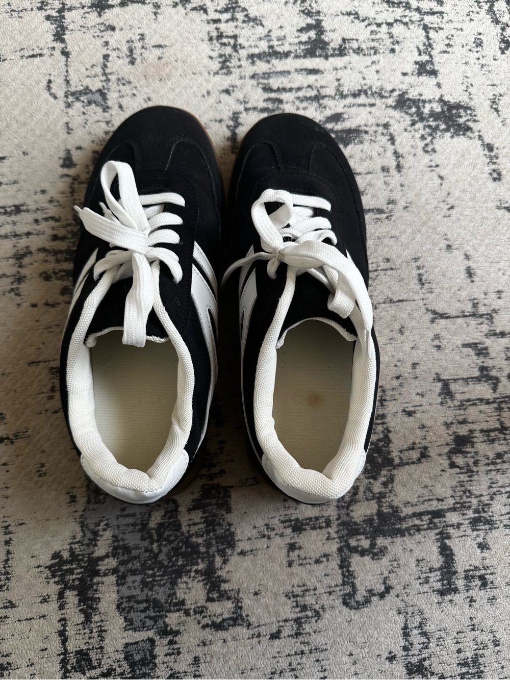 Black and White Women's Lace-Up Sneakers